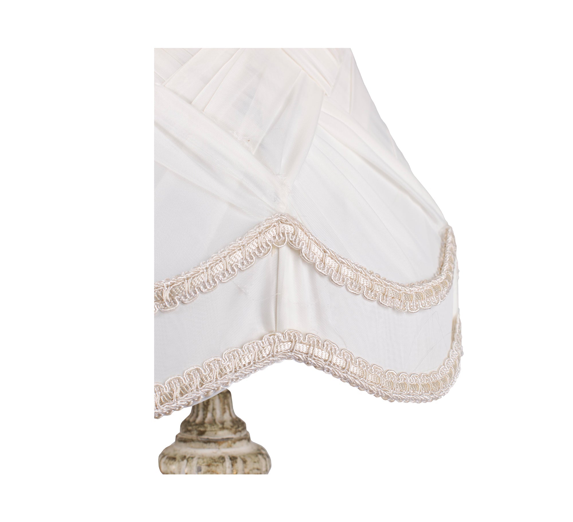 A lampshade that brings warmth and inspiration to your heart. - Vitrine Furniture - Lighting