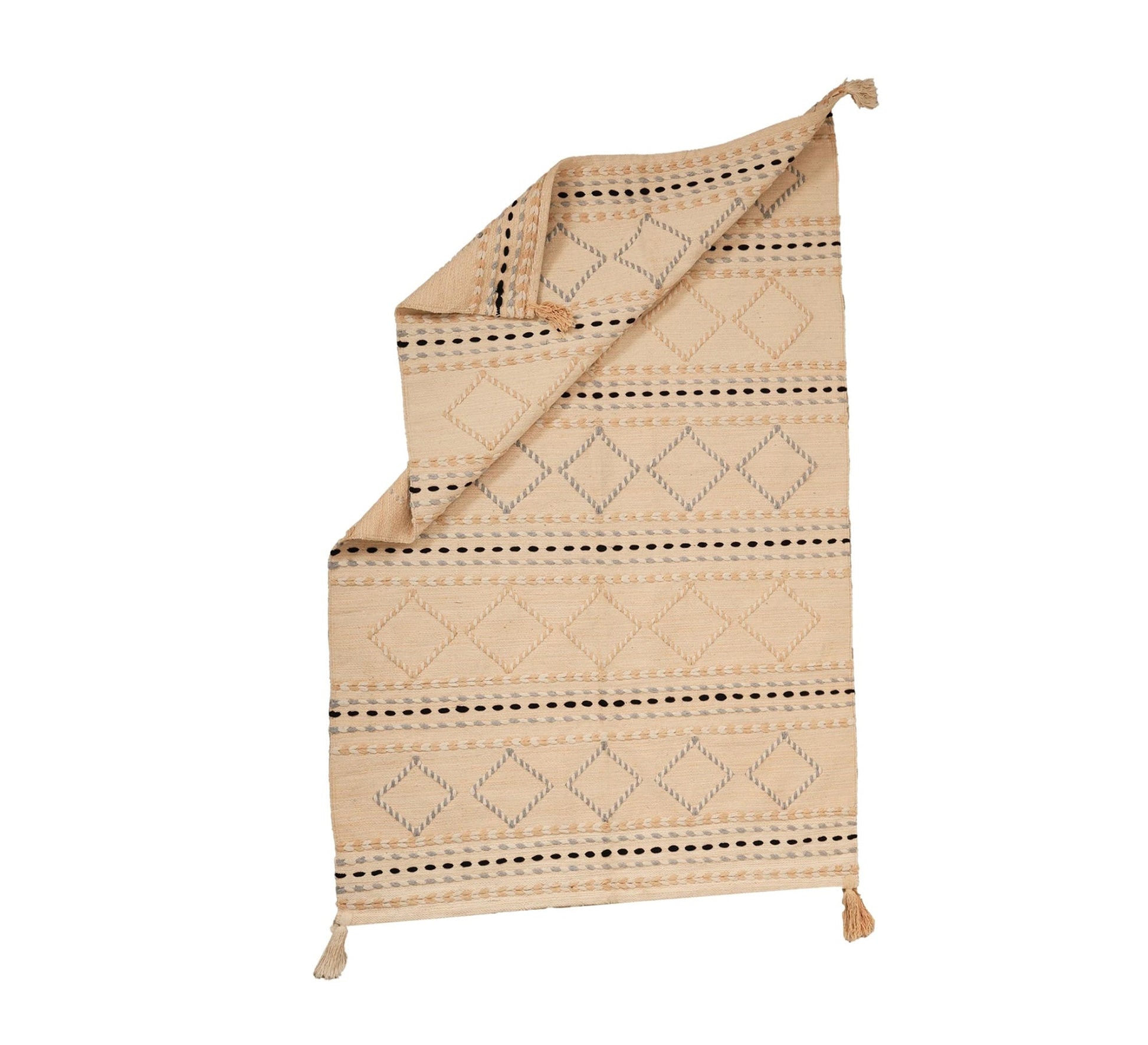 A light beige, boho rug with diamond and striped patterns - Vitrine Furniture - Accessories