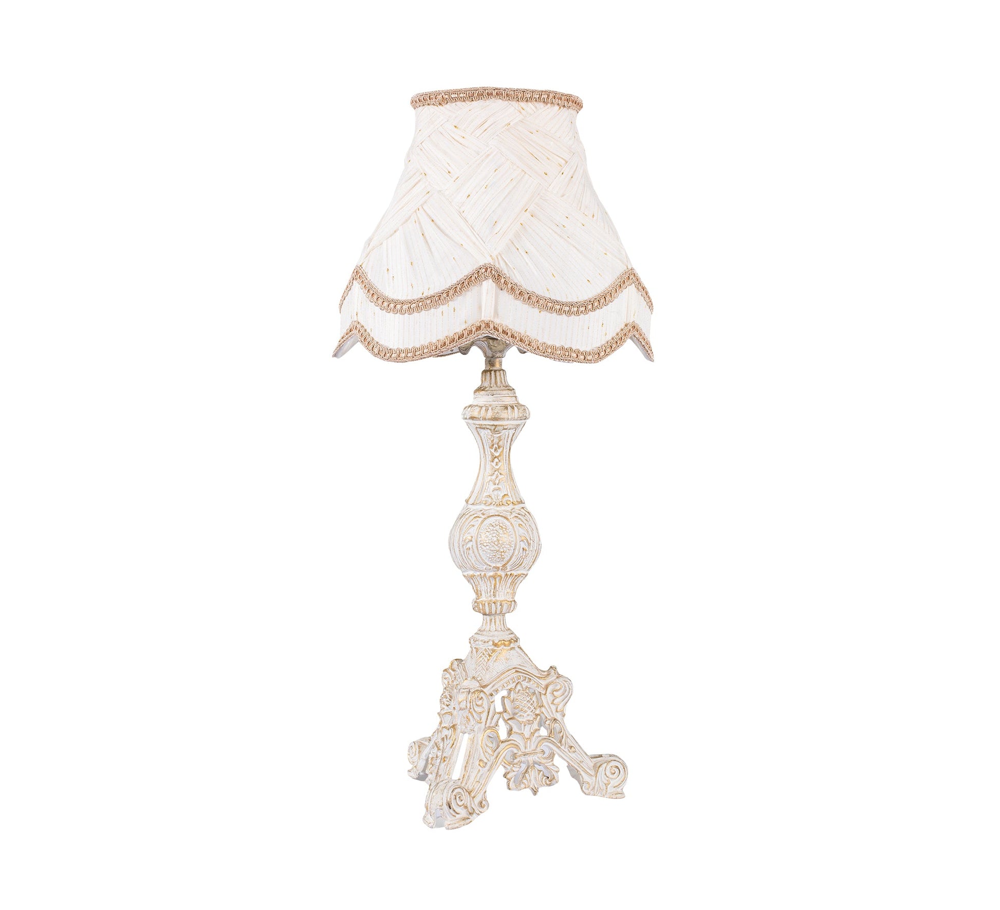 A light masterpiece that combines elegance and practicality. - Vitrine Furniture - Lighting