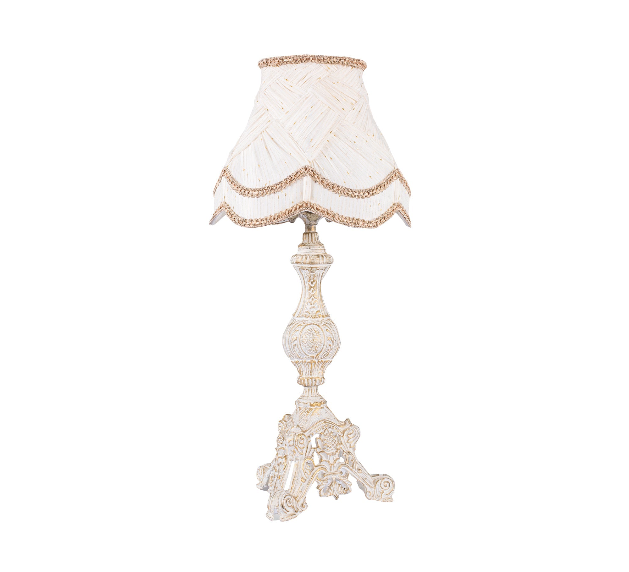 A light masterpiece that combines elegance and practicality. - Vitrine Furniture - Lighting