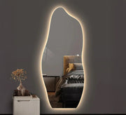 A long wall mirror - Vitrine Furniture - Décor