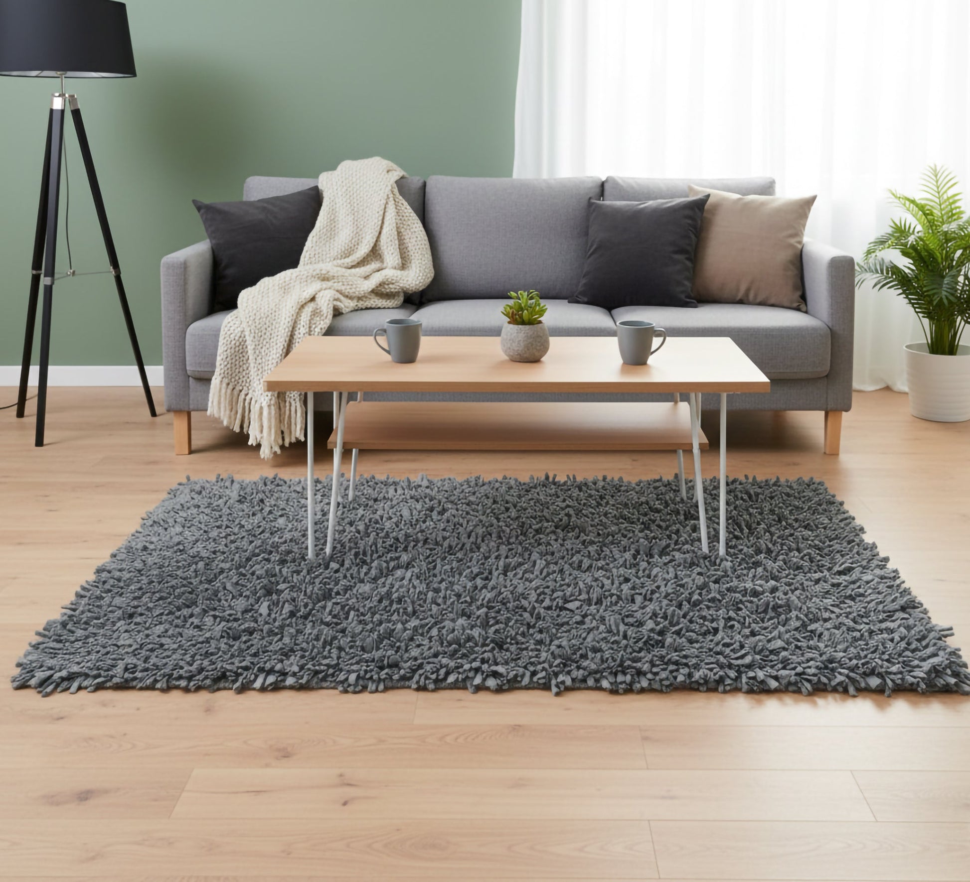 A plush pile rug in gray. - Vitrine Furniture - Accessories