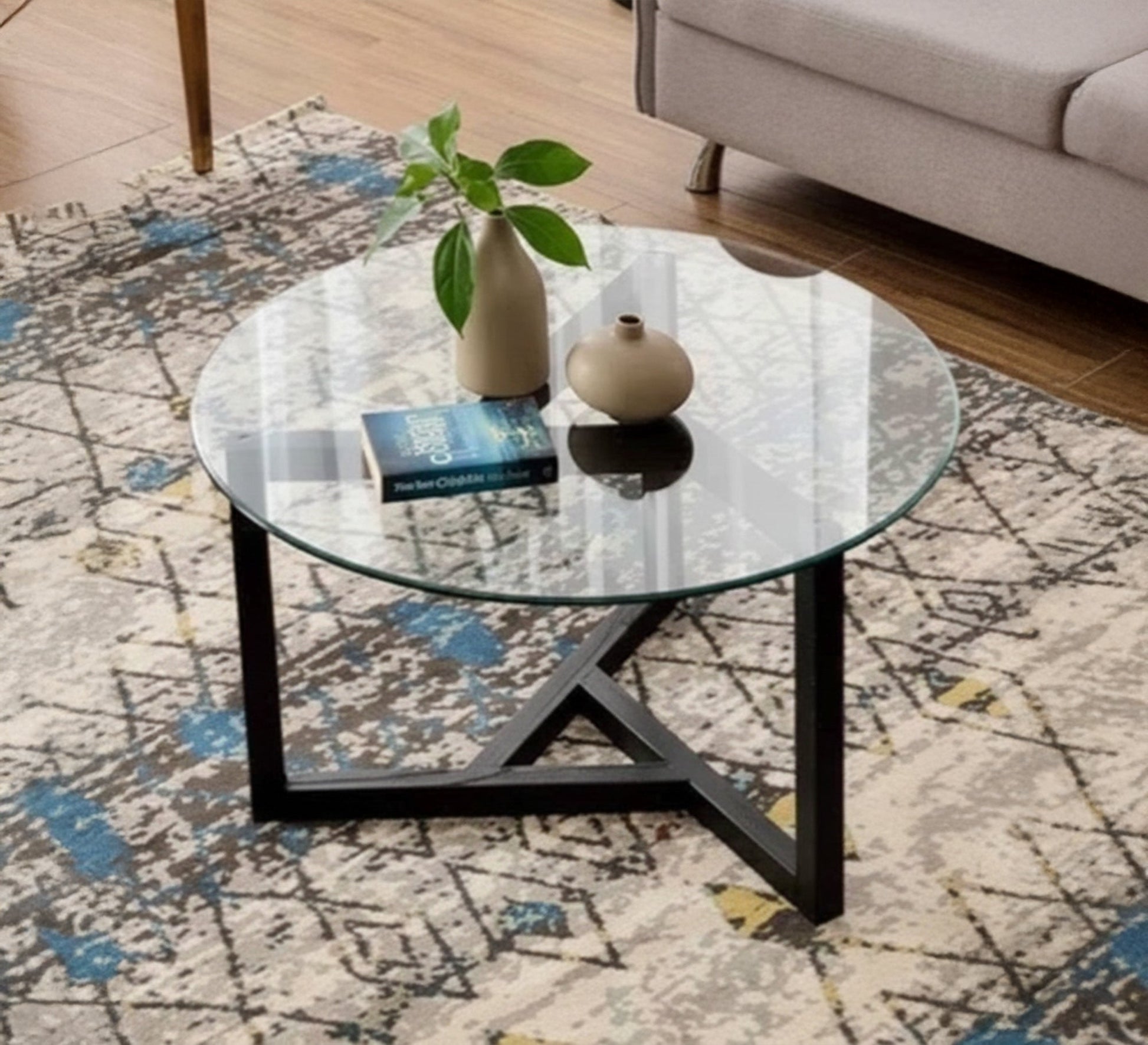 A round table gives you a feeling of spaciousness - Vitrine Furniture - Furniture