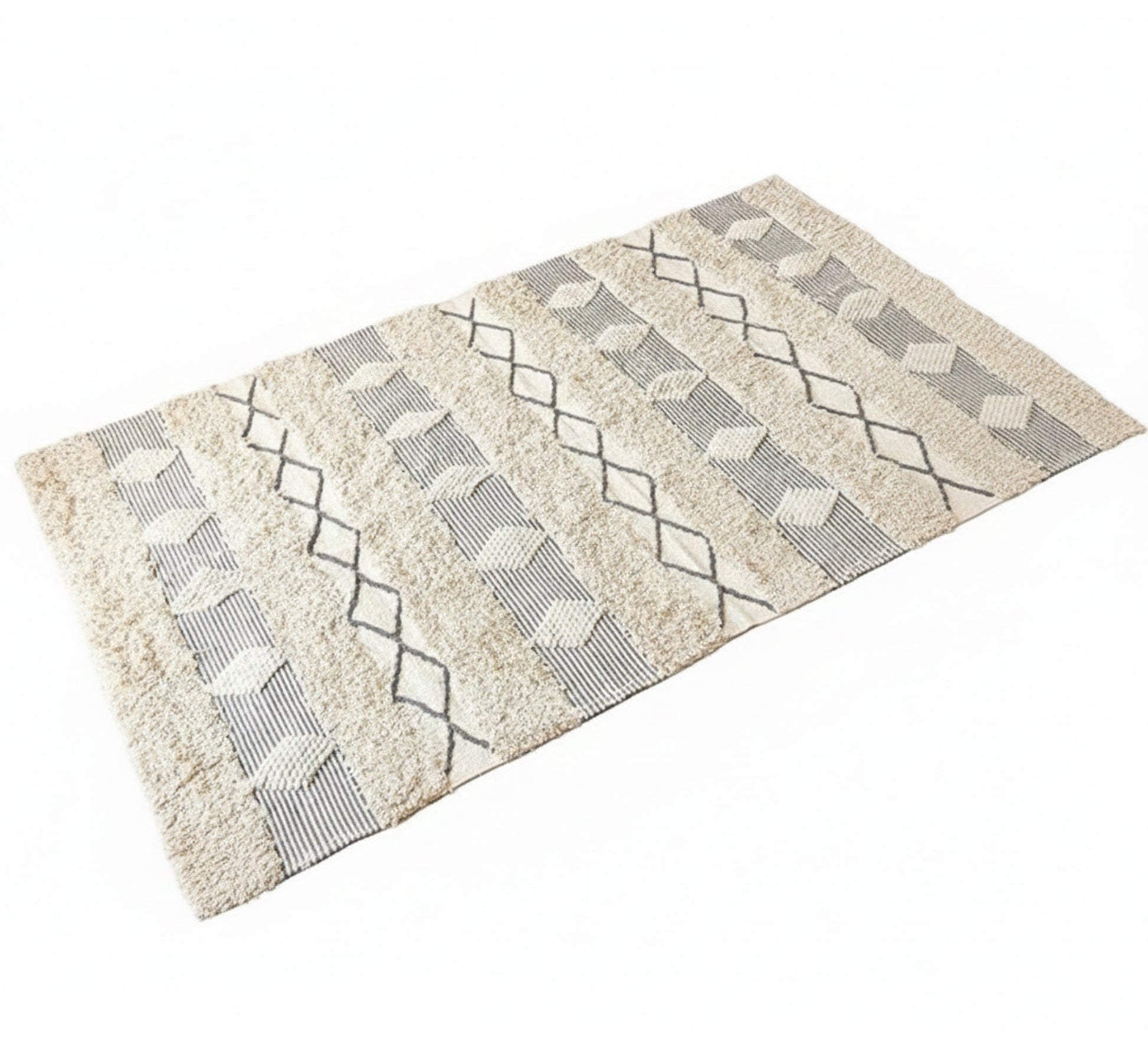 A rug in different and varied colors - Vitrine Furniture - Accessories