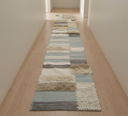 A rug in earthy tones - Vitrine Furniture - Accessories