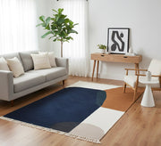 A rug with a cheerful modern design - Vitrine Furniture - Accessories