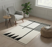 A rug with thick and thin stripes - Vitrine Furniture - Accessories
