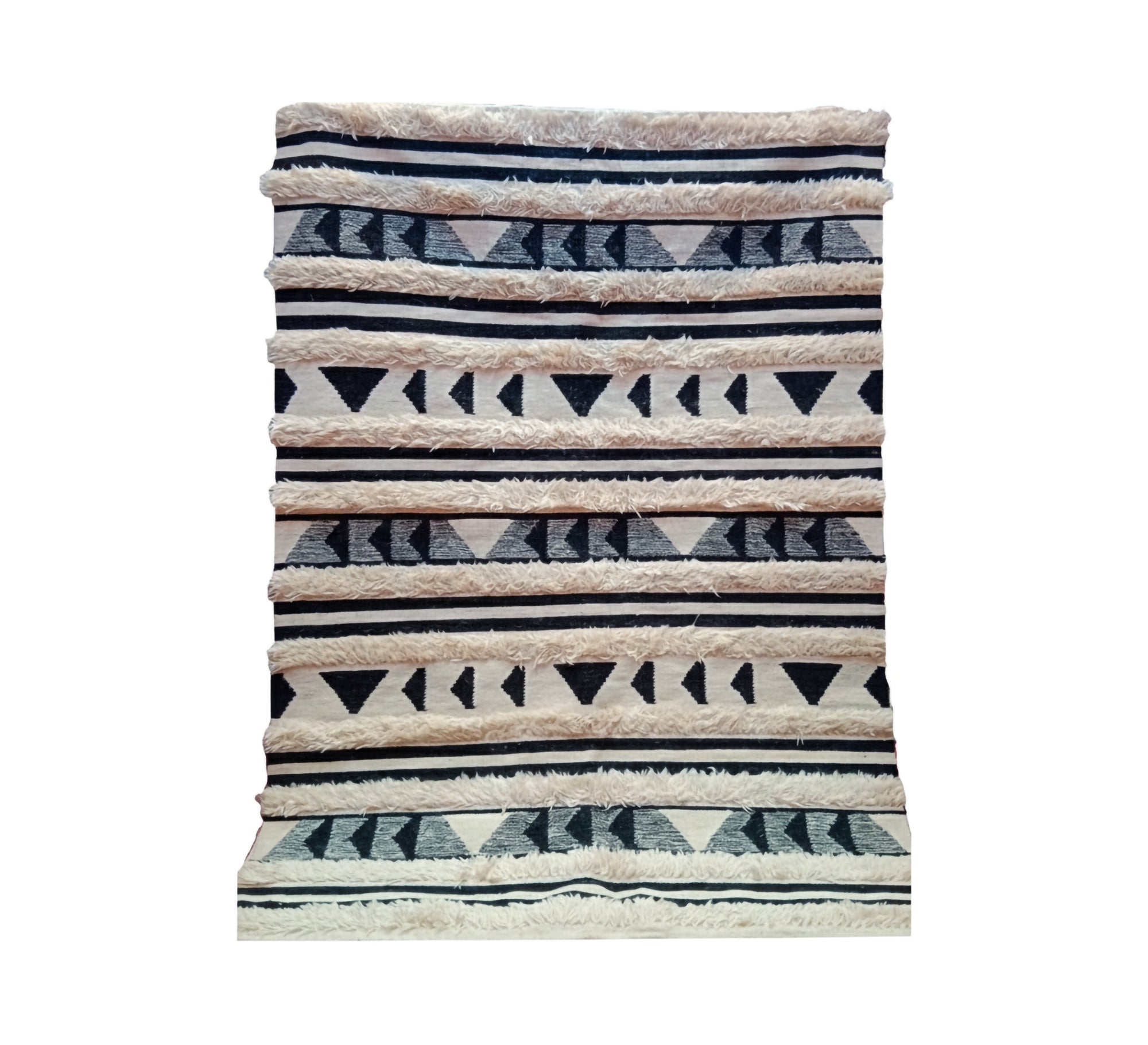 A rug with white stripes and triangular patterns - Vitrine Furniture - Accessories