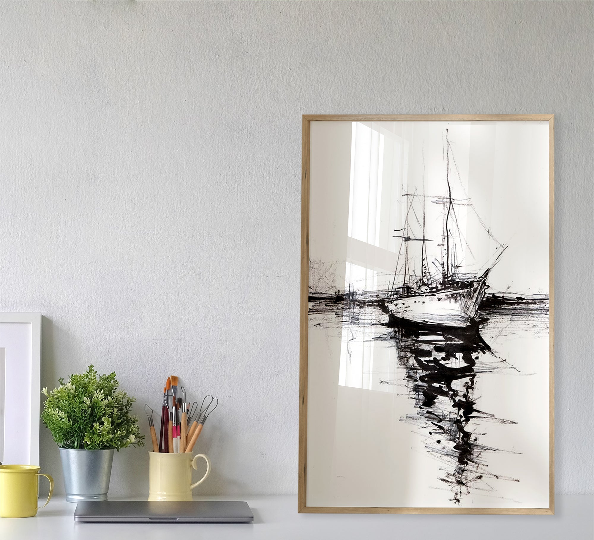 A ship's plaque with a golden frame - Vitrine Furniture - Décor