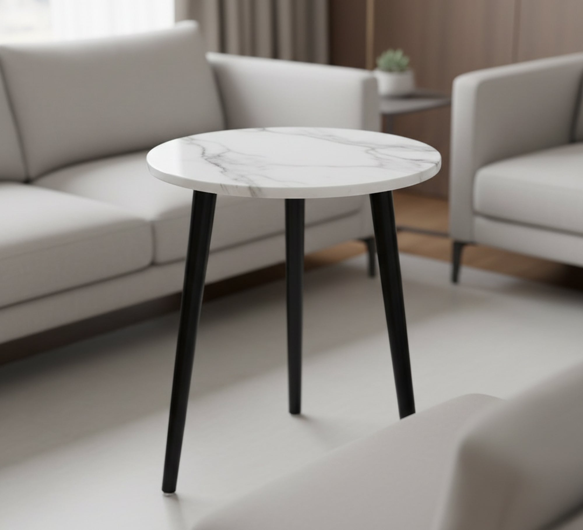 A small round table - Vitrine Furniture - Side Tables