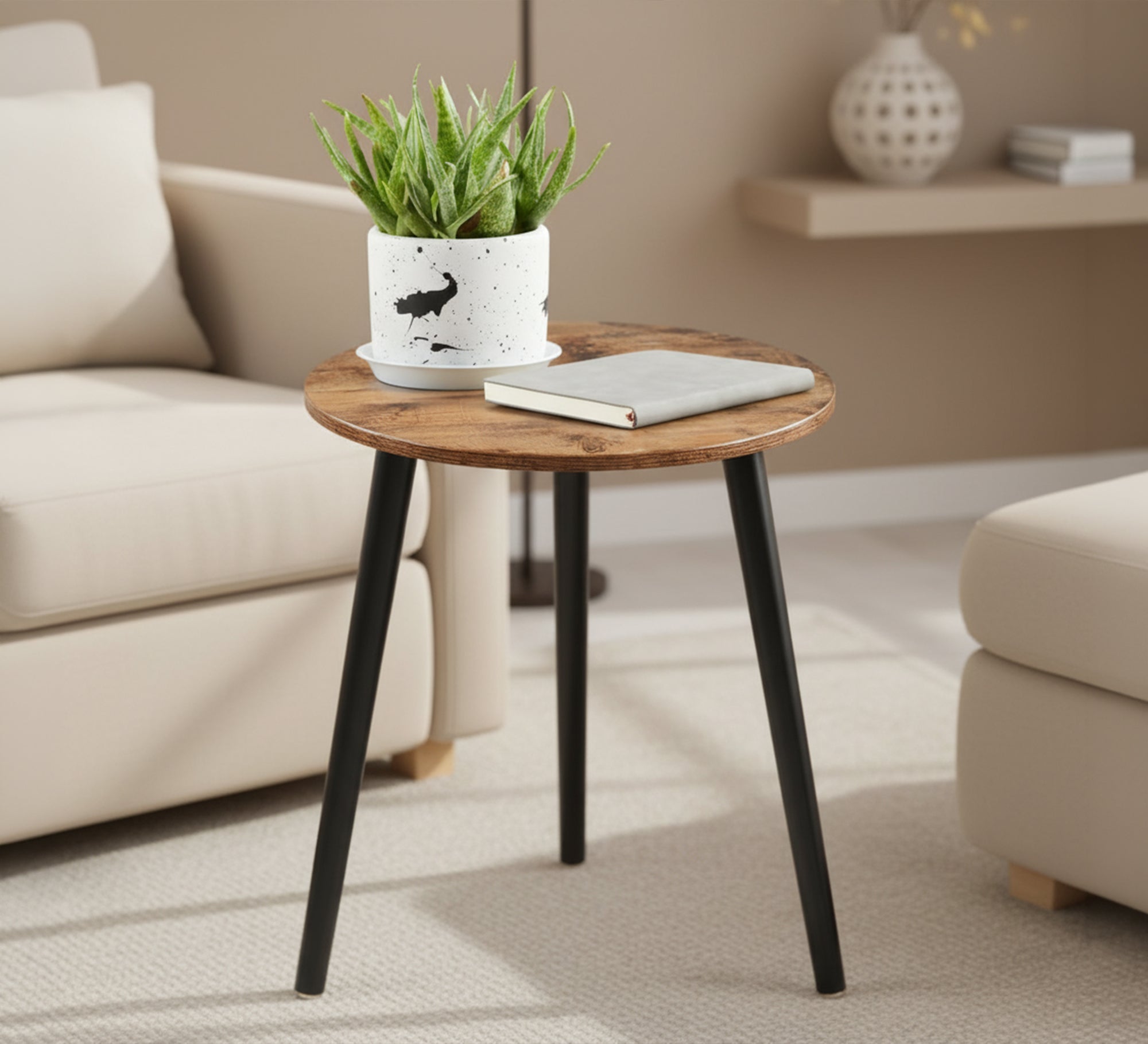 A small round table - Vitrine Furniture - Side Tables