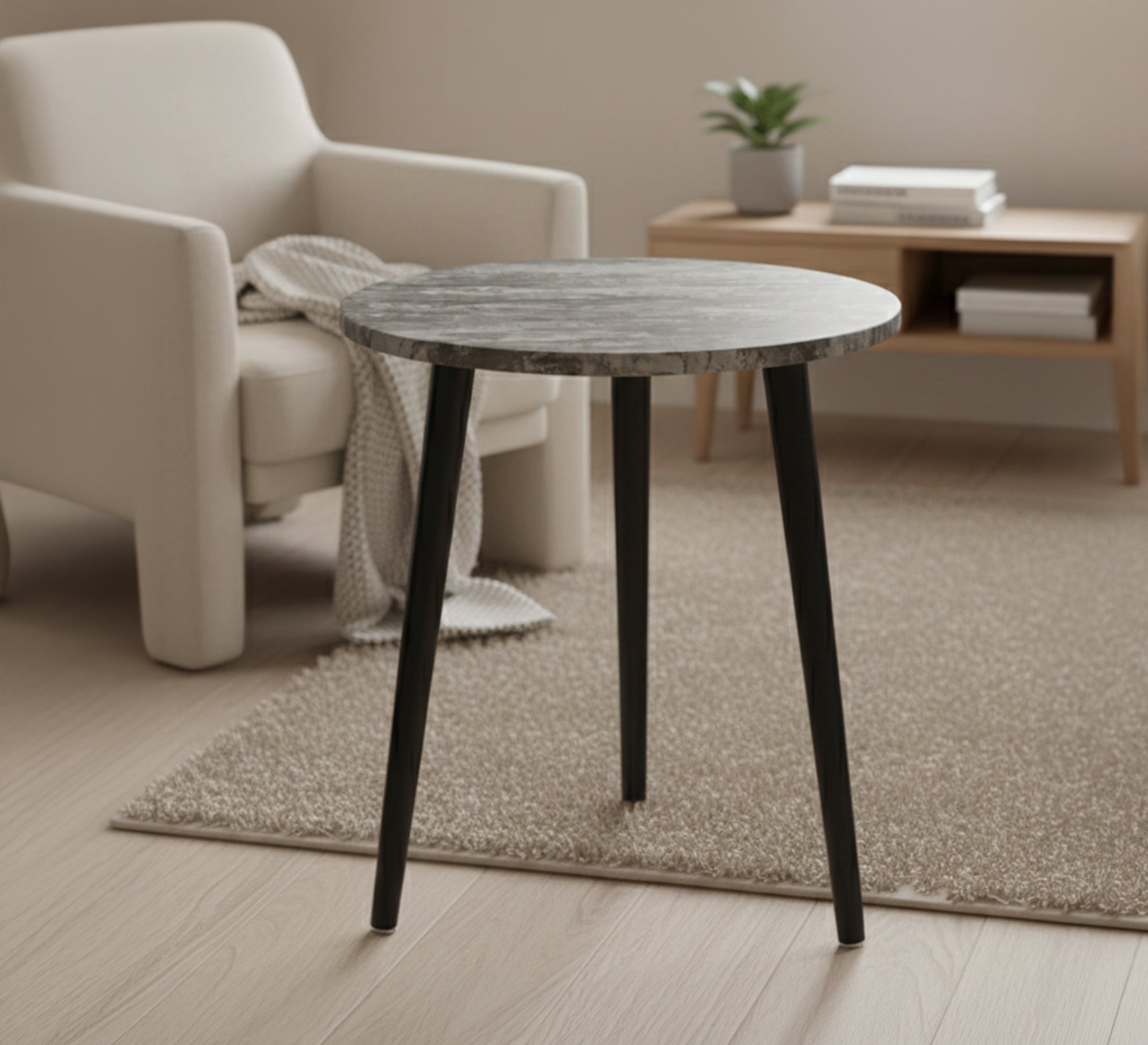 A small round table - Vitrine Furniture - Side Tables