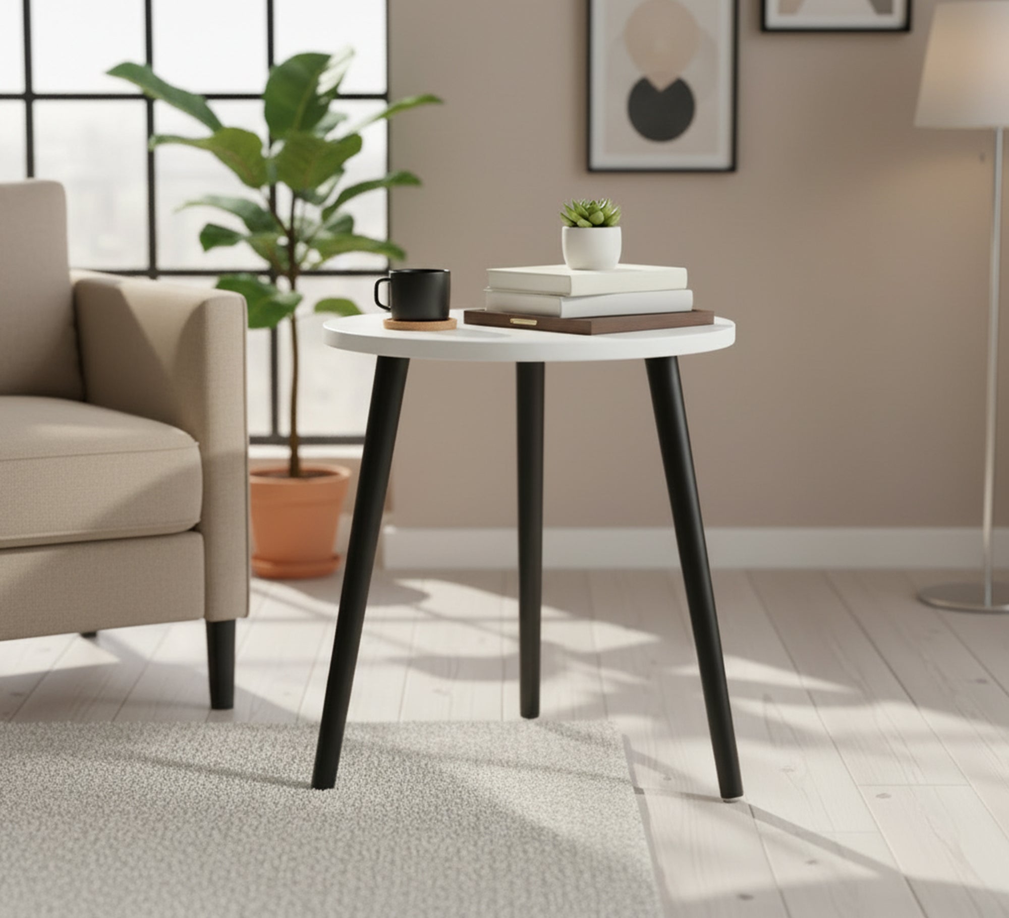 A small round table - Vitrine Furniture - Side Tables