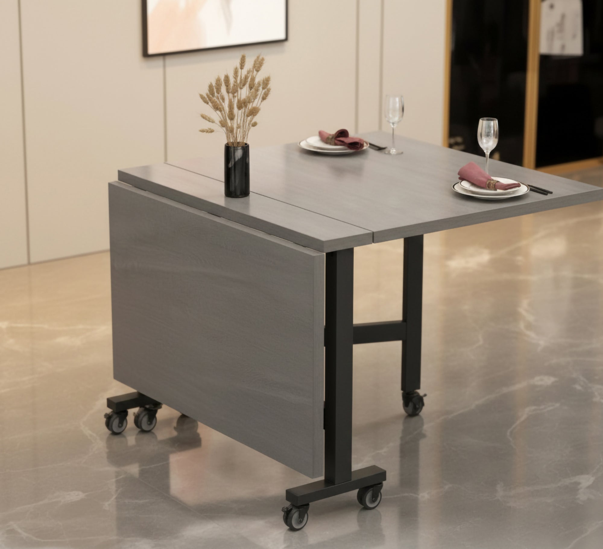 A smart, foldable dining table - Vitrine Furniture - Furniture