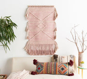 A soft, geometric diamond runner with tassels - Vitrine Furniture - Accessories