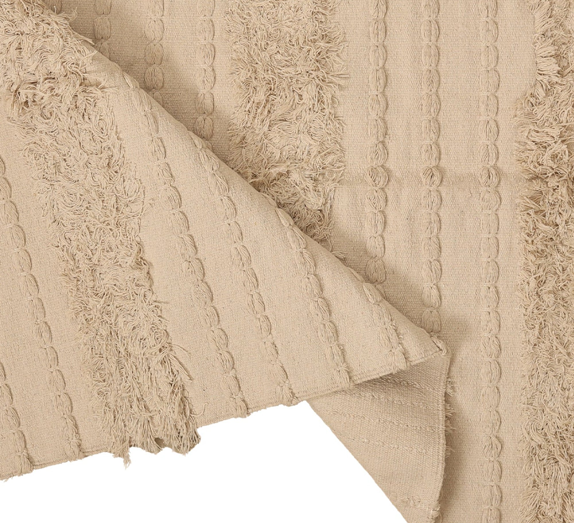 A solid beige rug with raised threads and fringes - Vitrine Furniture - Accessories