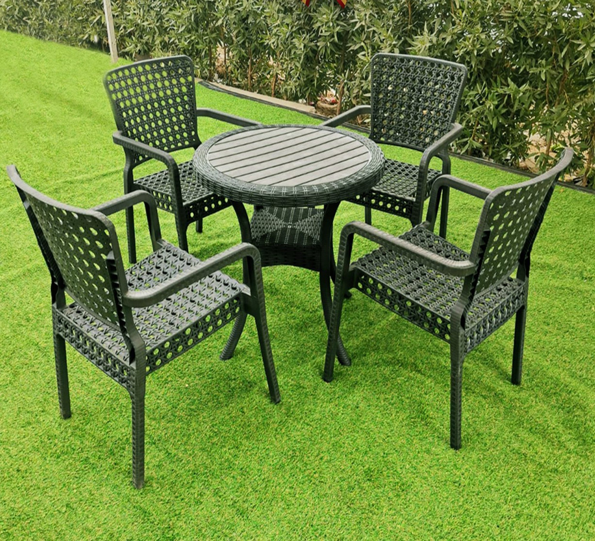 A stylish and comfortable gray outdoor seating set - Vitrine Furniture - Outdoor Products
