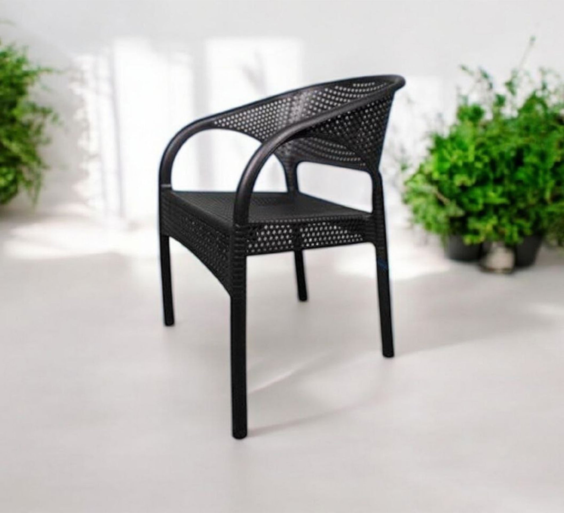 A stylish and comfortable outdoor seating set - Vitrine Furniture - Outdoor Products