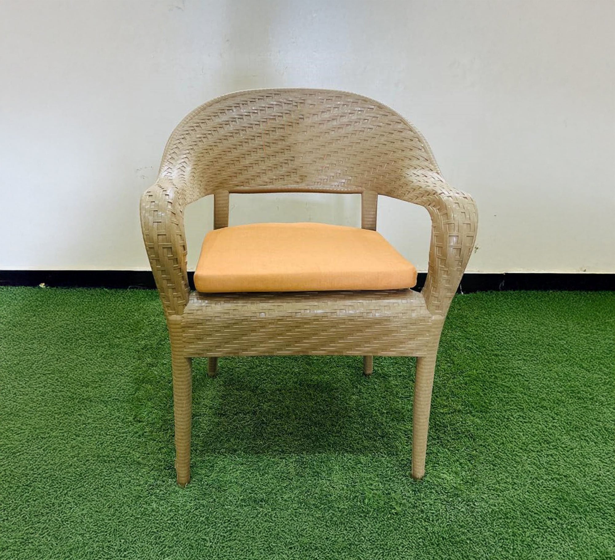 A stylish beige patio set with white cushions - Vitrine Furniture - Outdoor Products