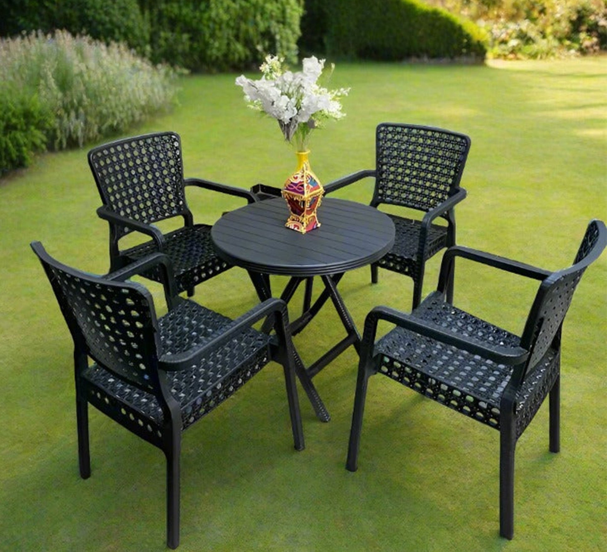 A stylish black outdoor seating set for gardens - Vitrine Furniture - Outdoor Products