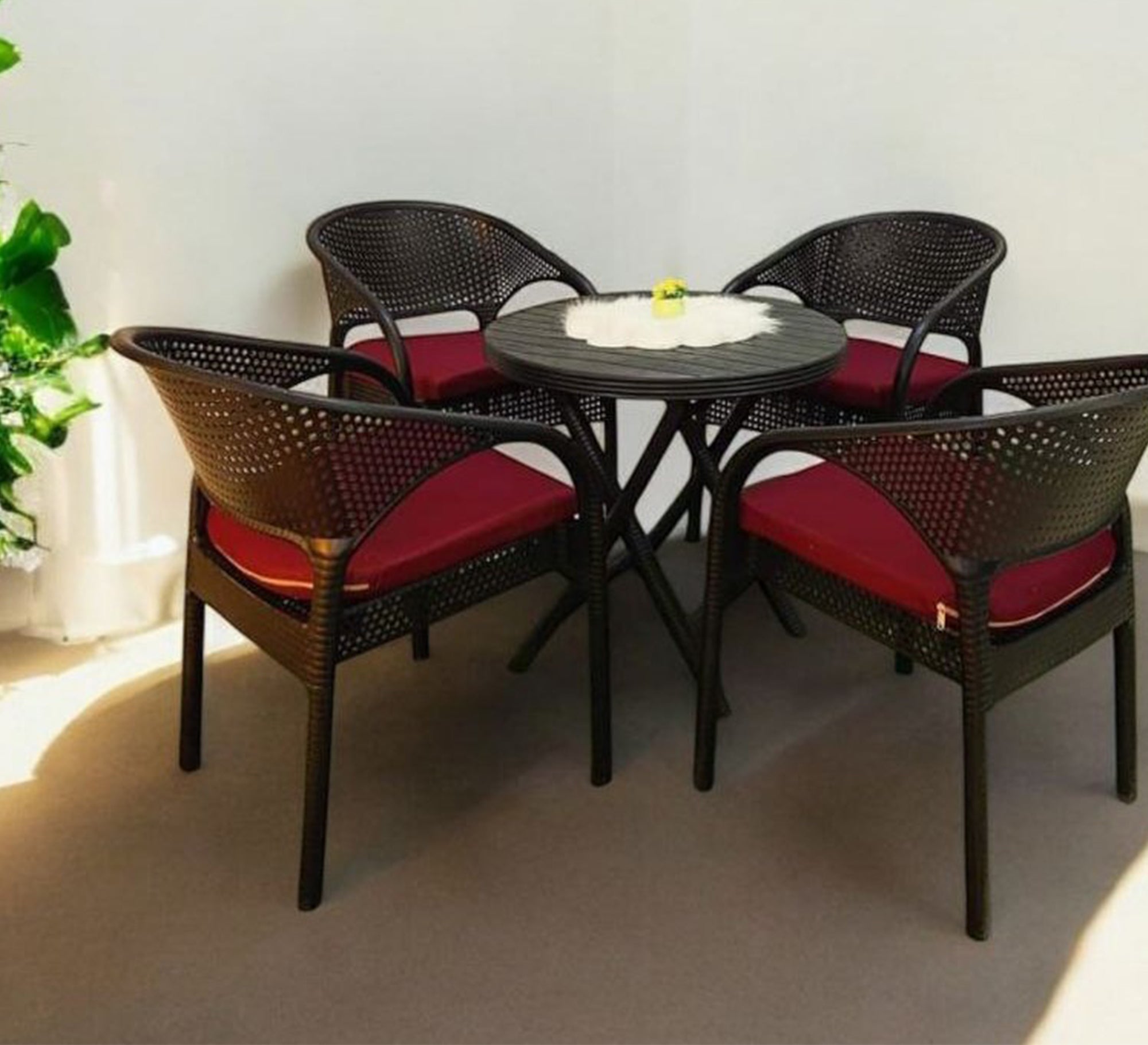 A stylish comfortable seating set ideal for indoor spaces - Vitrine Furniture - Outdoor Products