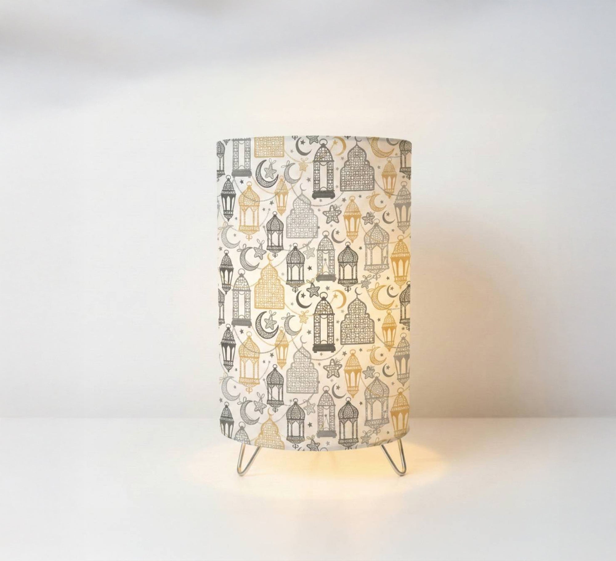 A table lamp for the enchanting Ramadan atmosphere - Vitrine Furniture - Table lamps