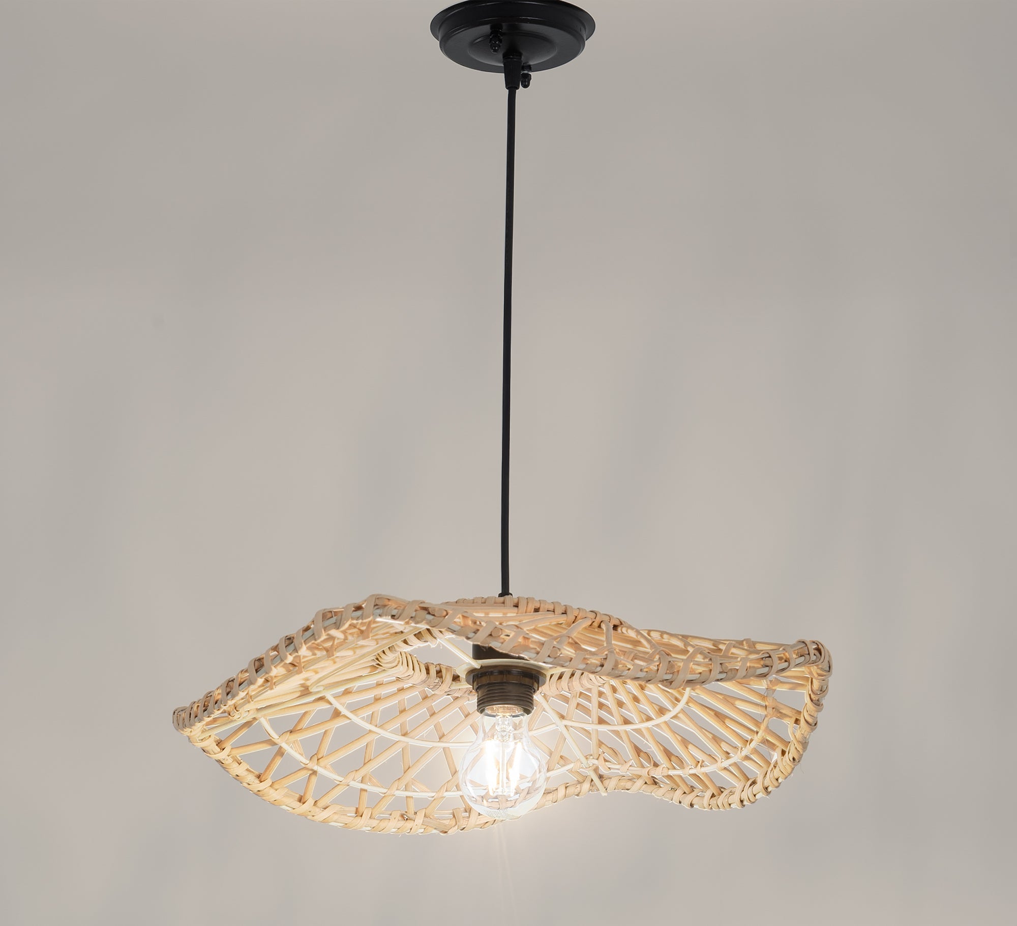 A unique ceiling lamp that embodies handcrafted artistry - Vitrine Furniture - Ceiling lights