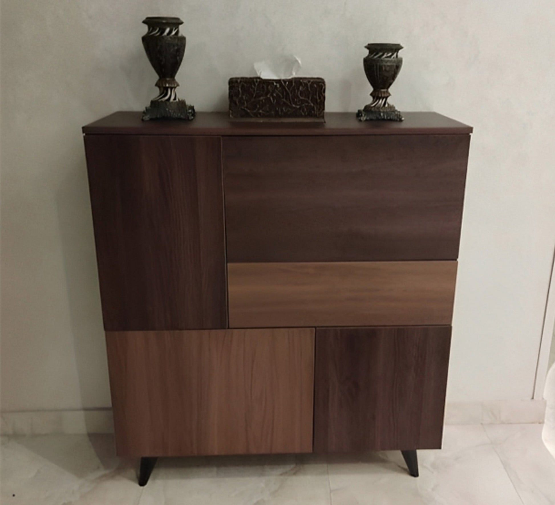 A wooden brown shoe racks - Vitrine Furniture - Shoe Racks