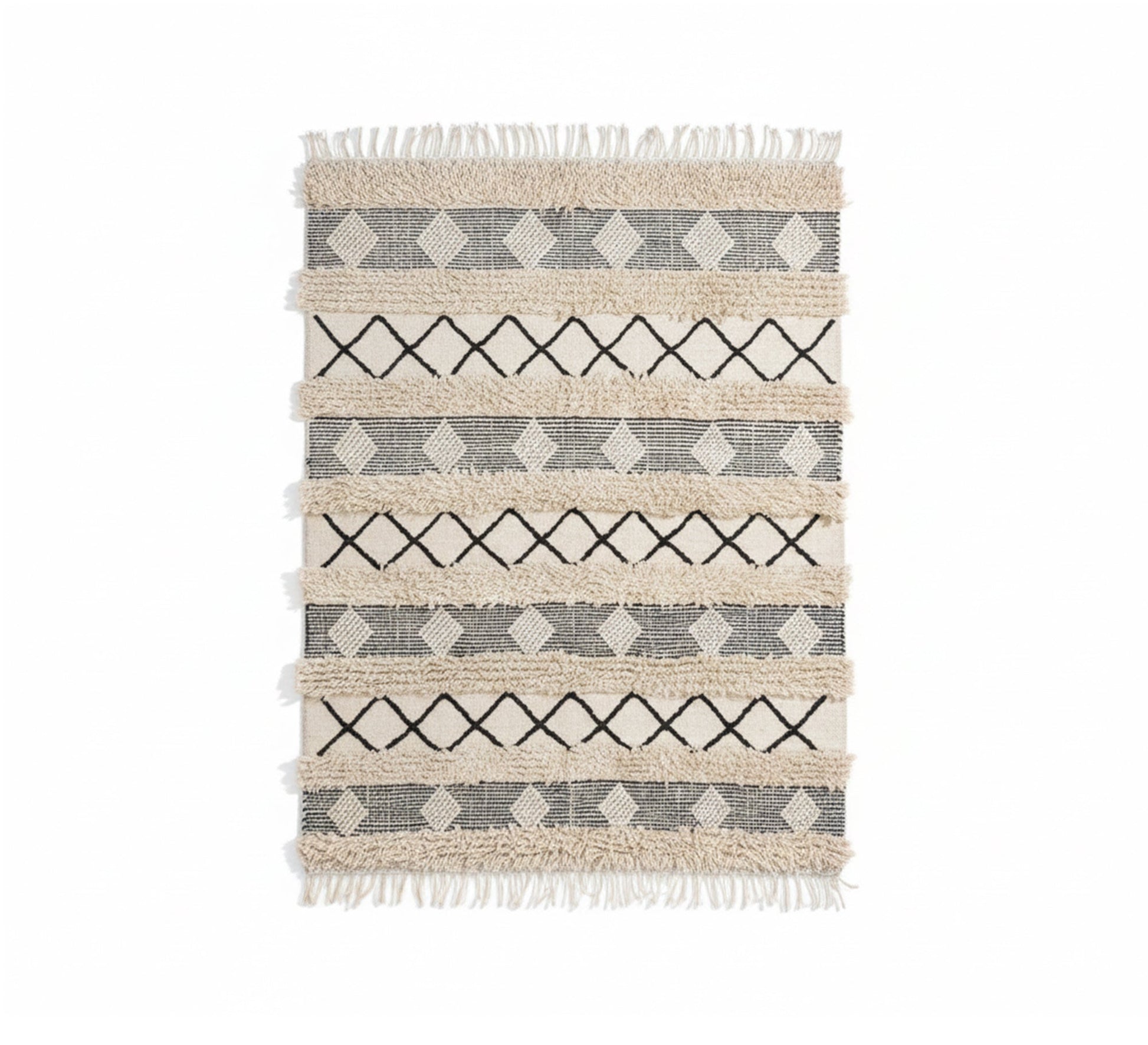 An elegant bohemian rug with a striped pattern and diamond motifs - Vitrine Furniture - Accessories