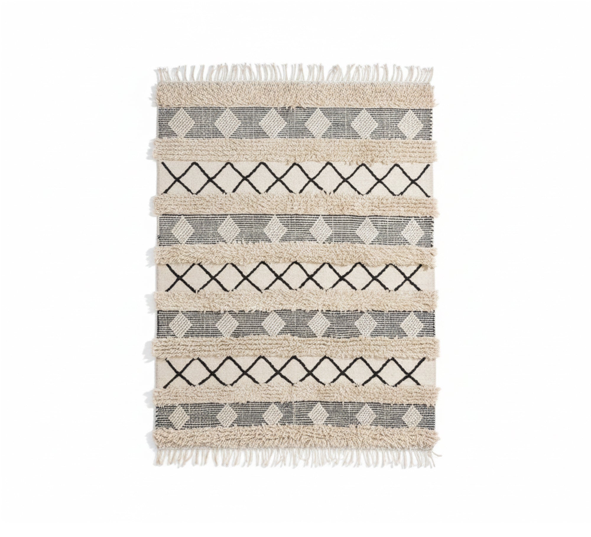 An elegant bohemian rug with a striped pattern and diamond motifs - Vitrine Furniture - Accessories