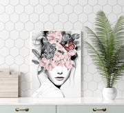 An elegant painting of a woman laden with flowers - Vitrine Furniture - Décor