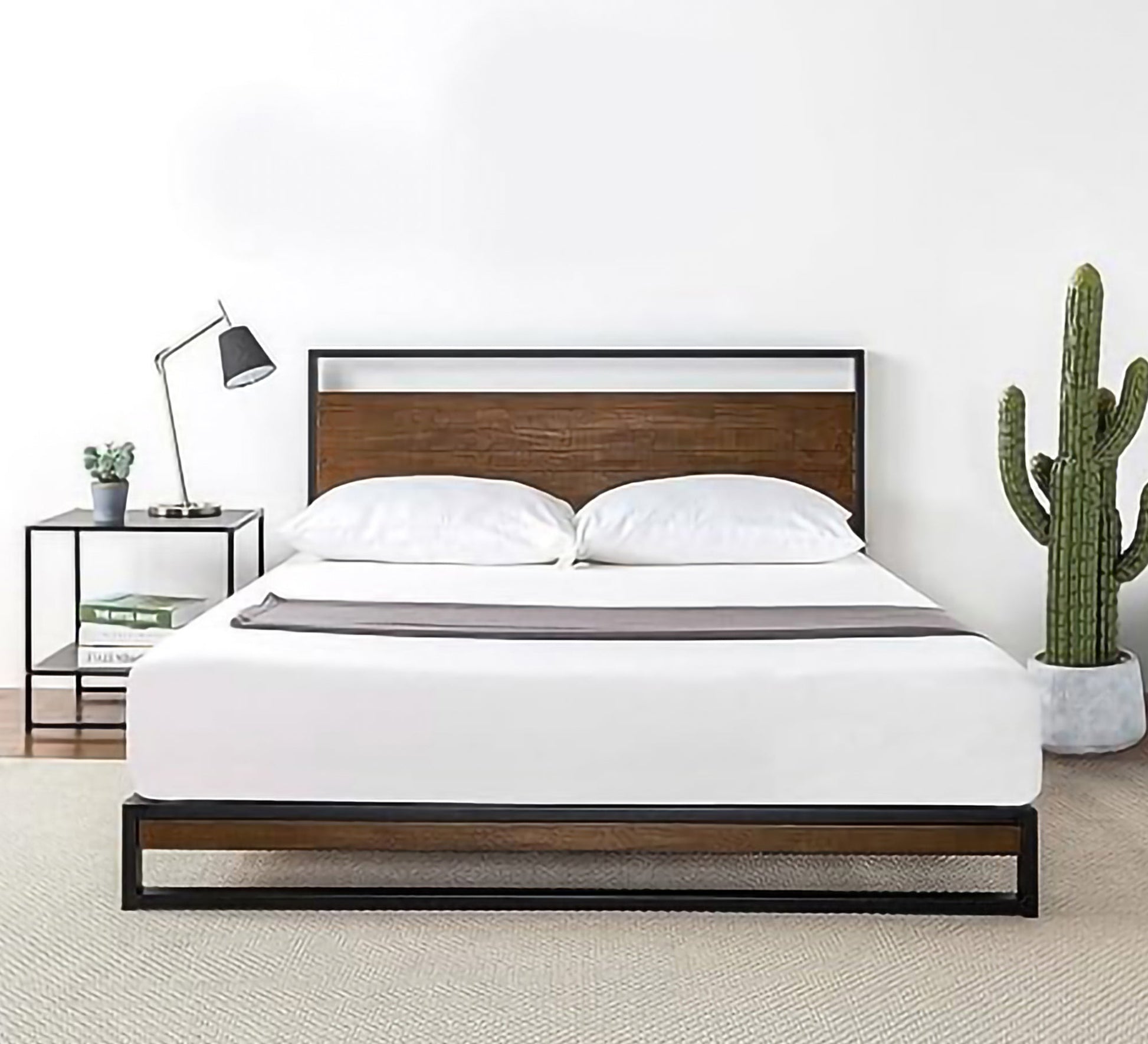 An iron bed with wooden slats - Vitrine Furniture - Furniture