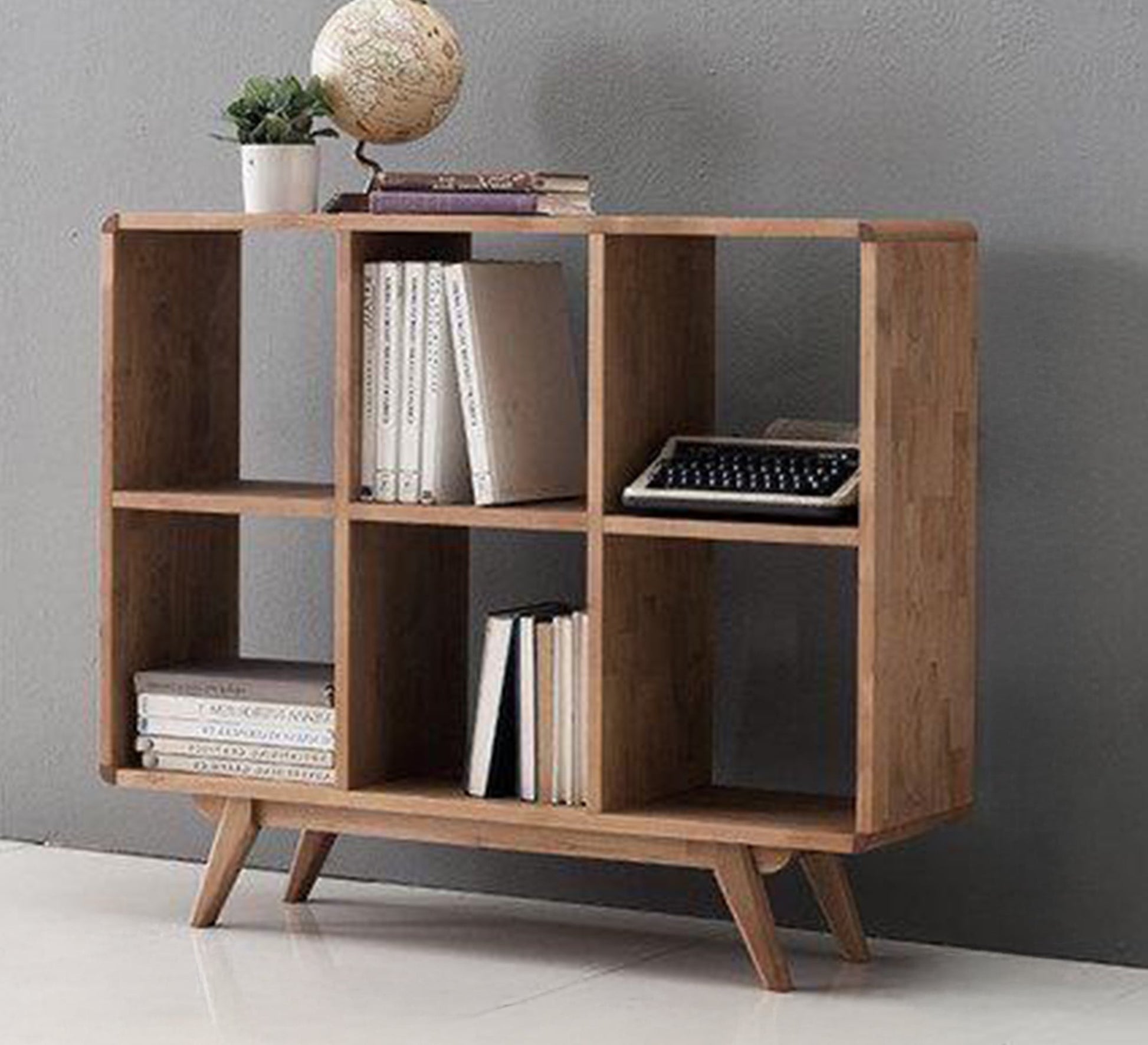 An open bookcase with raised wooden legs - Vitrine Furniture - Furniture