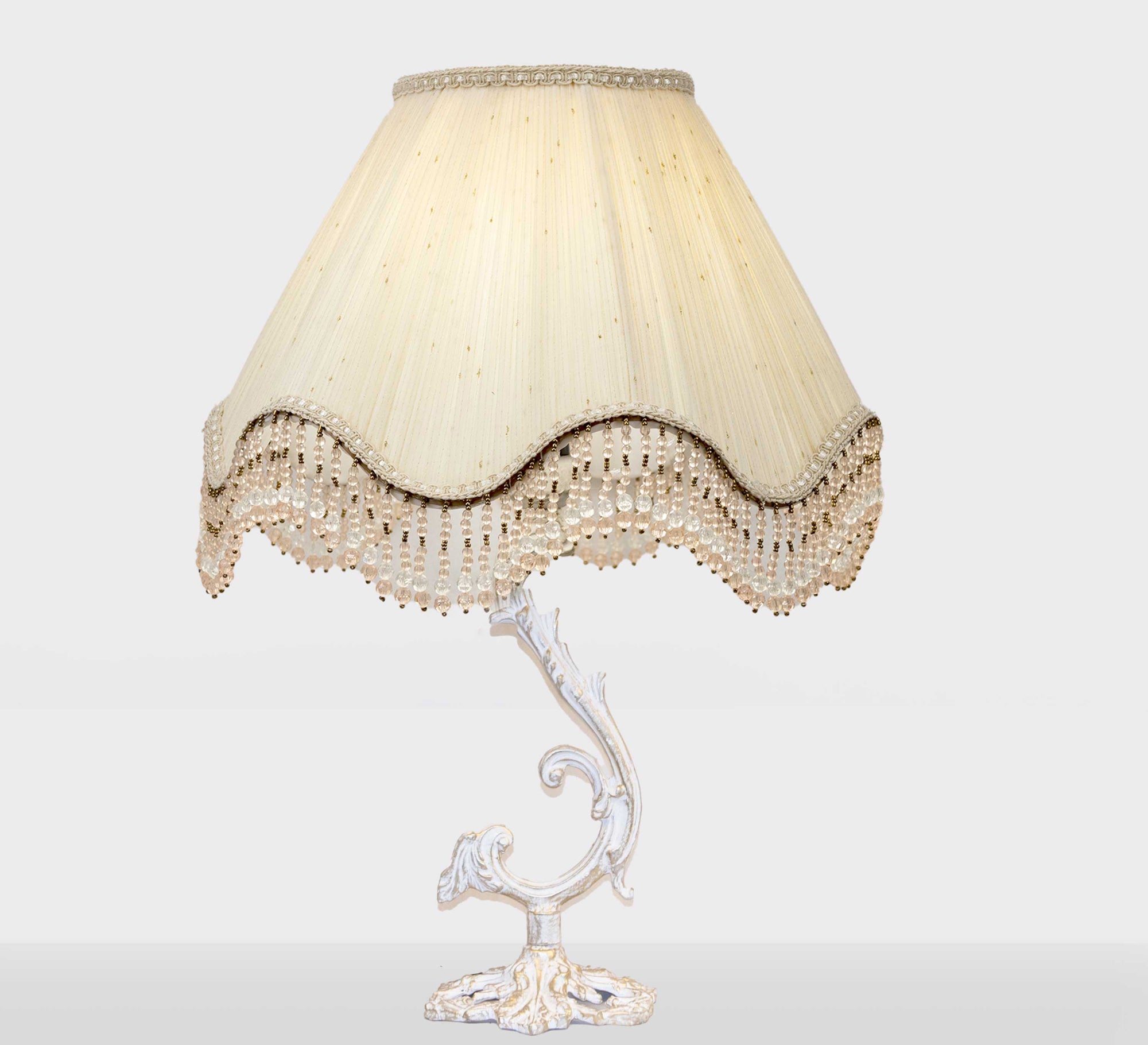 Antique beaded table lamp - Vitrine Furniture - Lighting