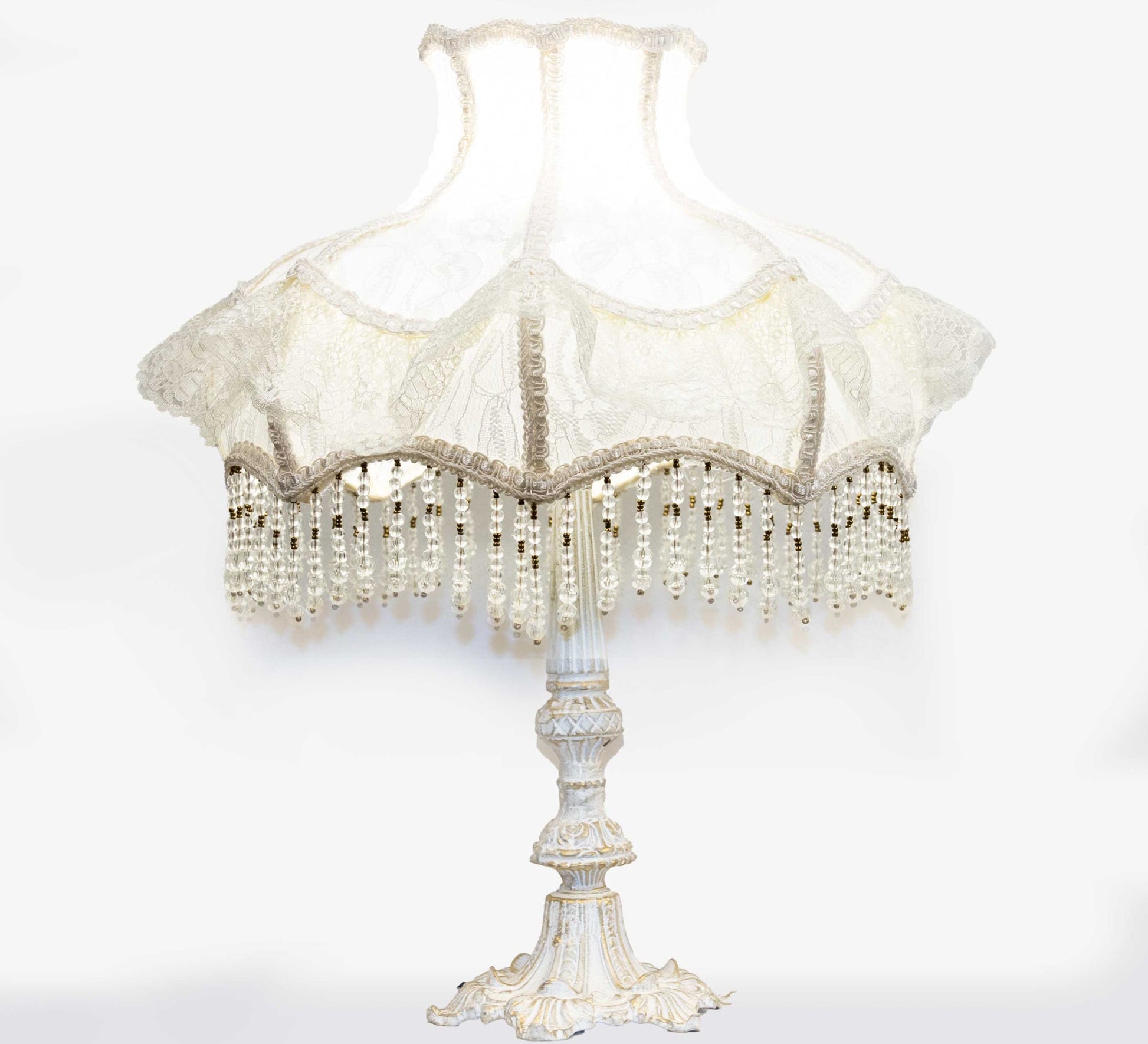 Antique beaded table lamp - Vitrine Furniture - Lighting