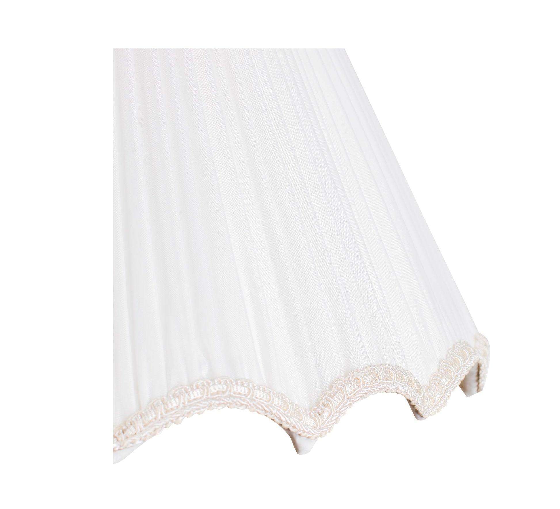 Antique floor lamp with elegant decor - Vitrine Furniture - Lighting