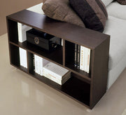 Artisan Charm: Small Brown Ornamental Sculpture - Vitrine Furniture - Furniture