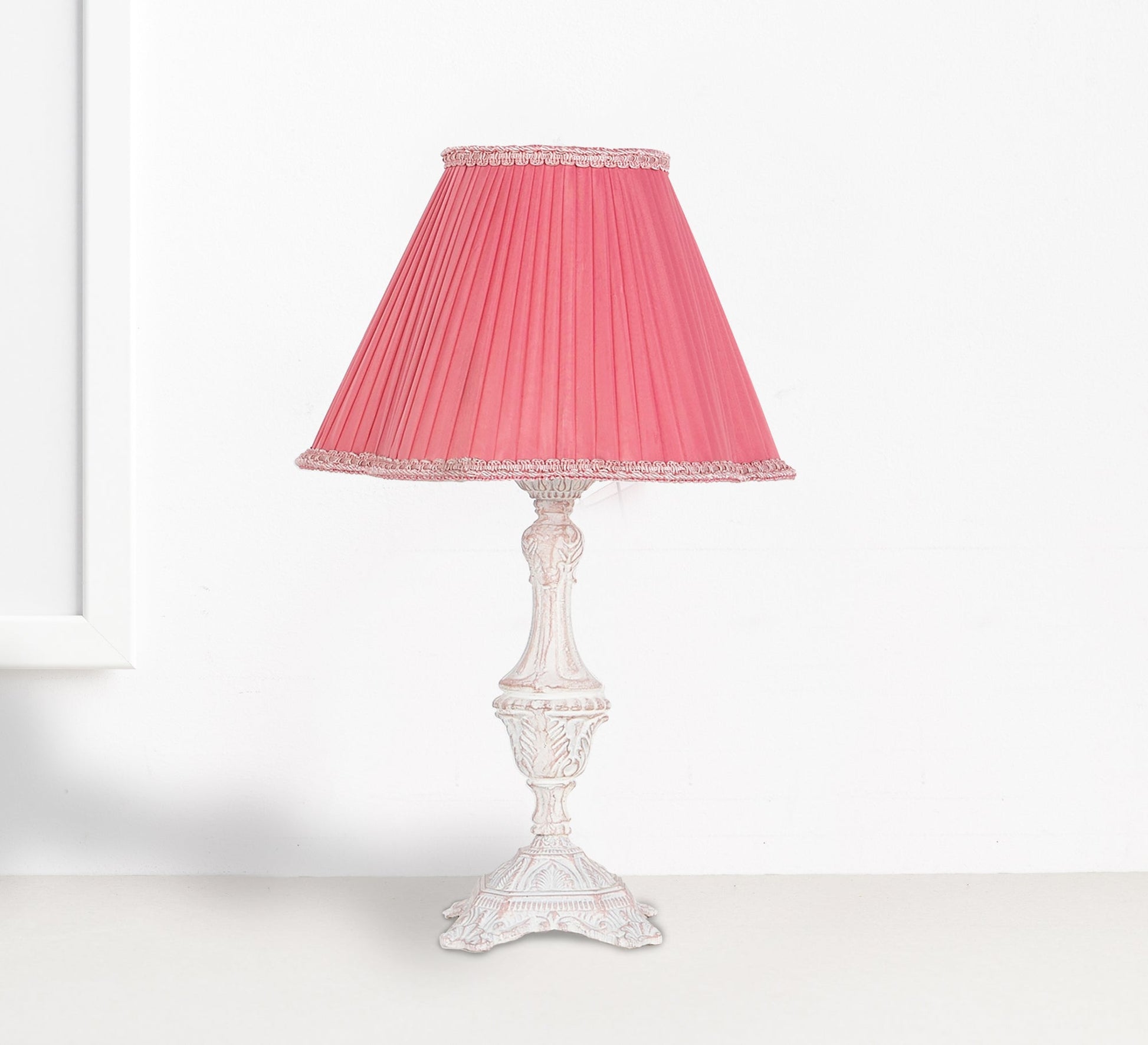 Attractive pink lampshade - Vitrine Furniture - Lighting