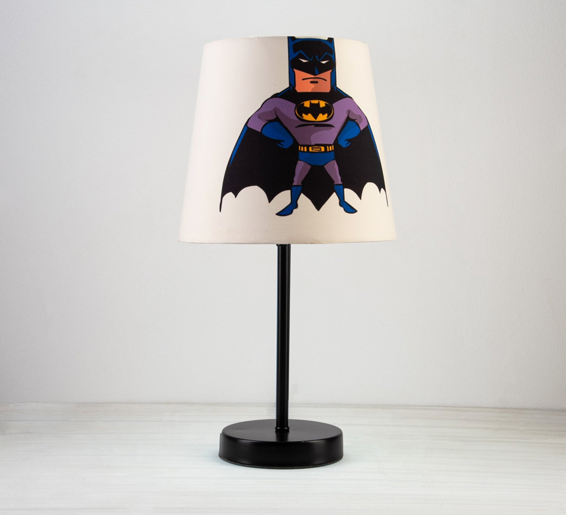 Batman Lamp: A superhero who lights up your night with a black base - Vitrine Furniture - Lighting