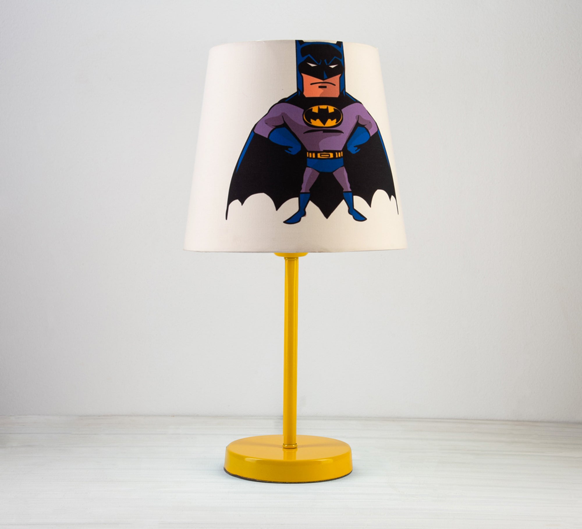 Batman Lamp: A superhero who lights up your night with a golden base - Vitrine Furniture - Lighting