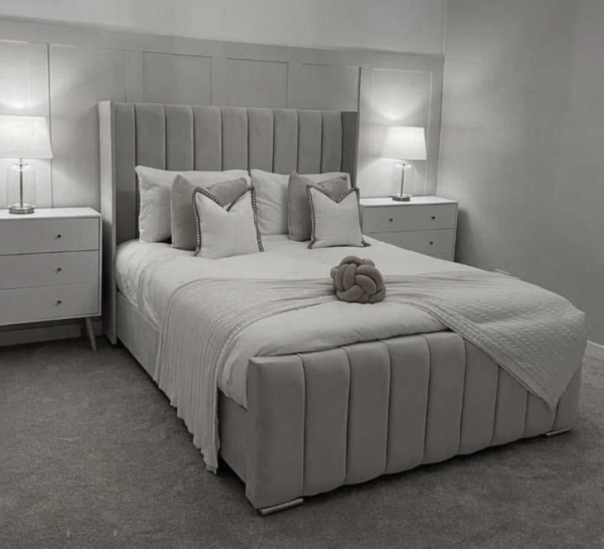 Beds in various sizes and colors – Vitrine Furniture