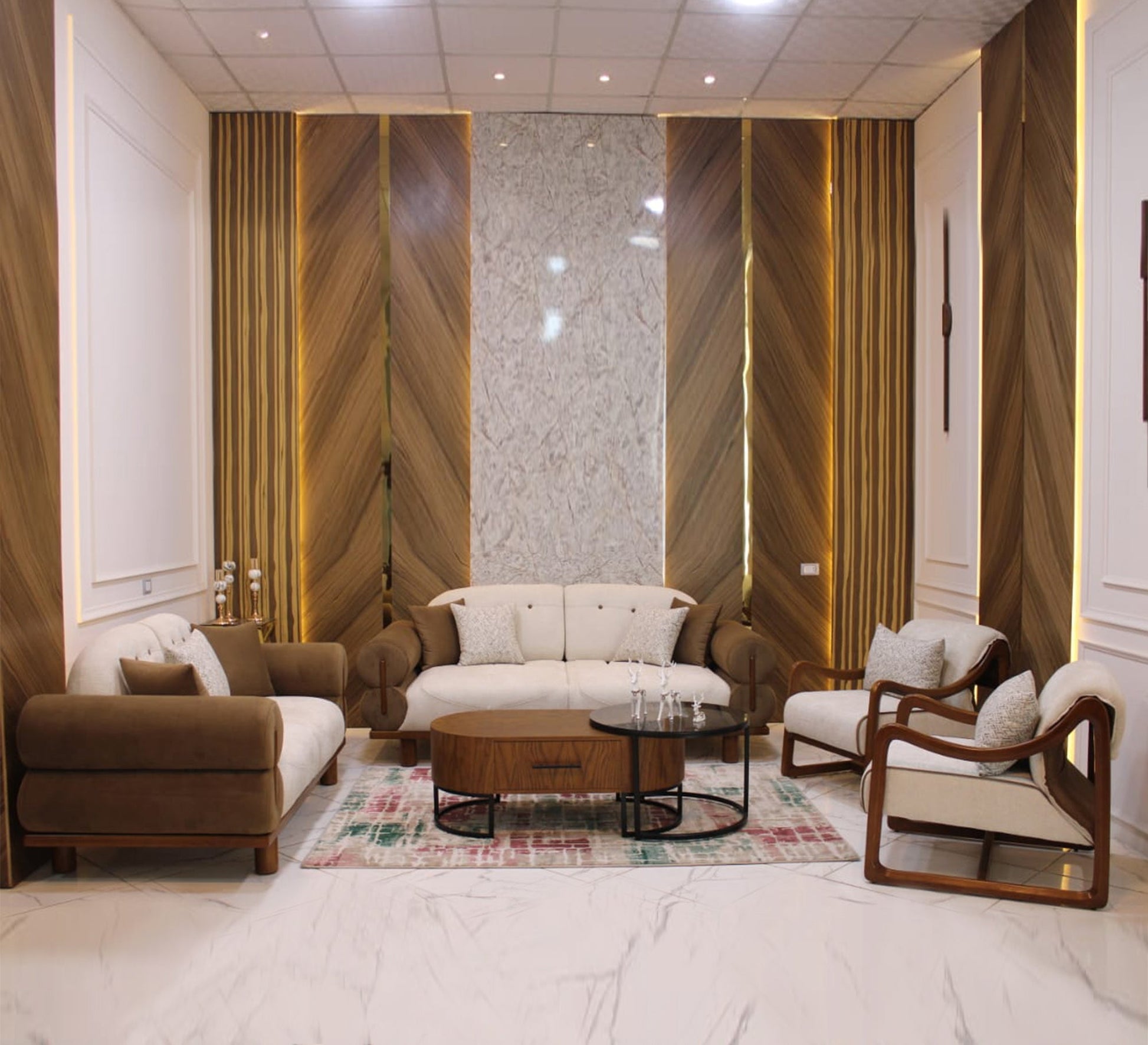 Beige and brown living room with raised legs - Vitrine Furniture - Furniture