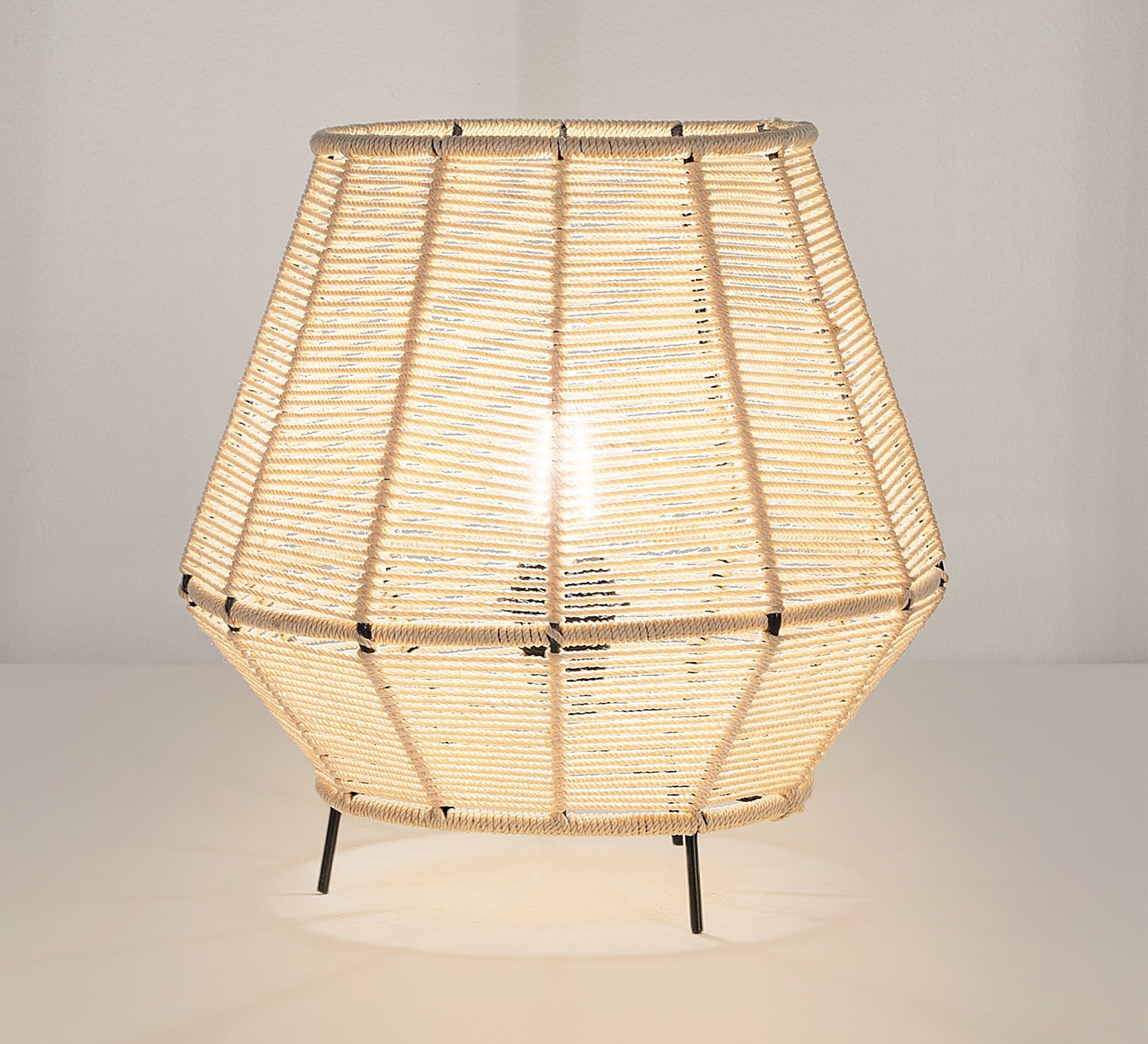 Beige floor lamp with short metal legs - Vitrine Furniture - Lighting