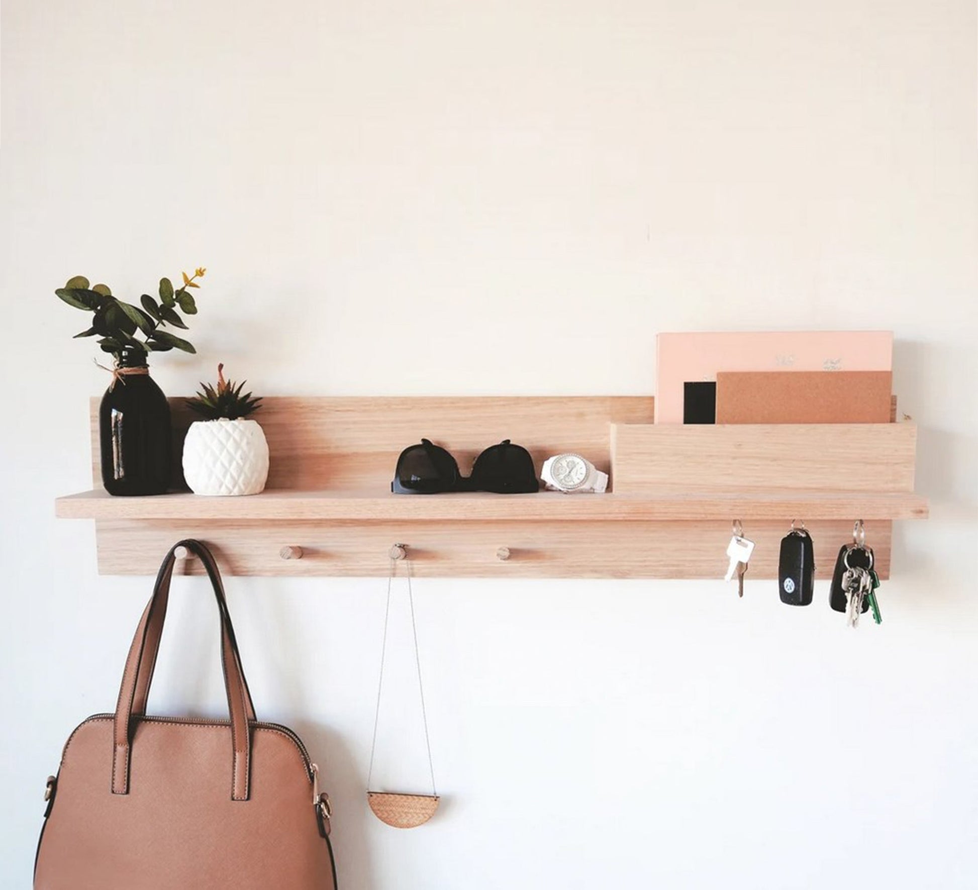 Beige MDF Decorative Shelf with Hook - Vitrine Furniture - Décor