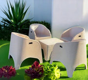 Beige outdoor set with four chairs and a table - Vitrine Furniture - Outdoor Products