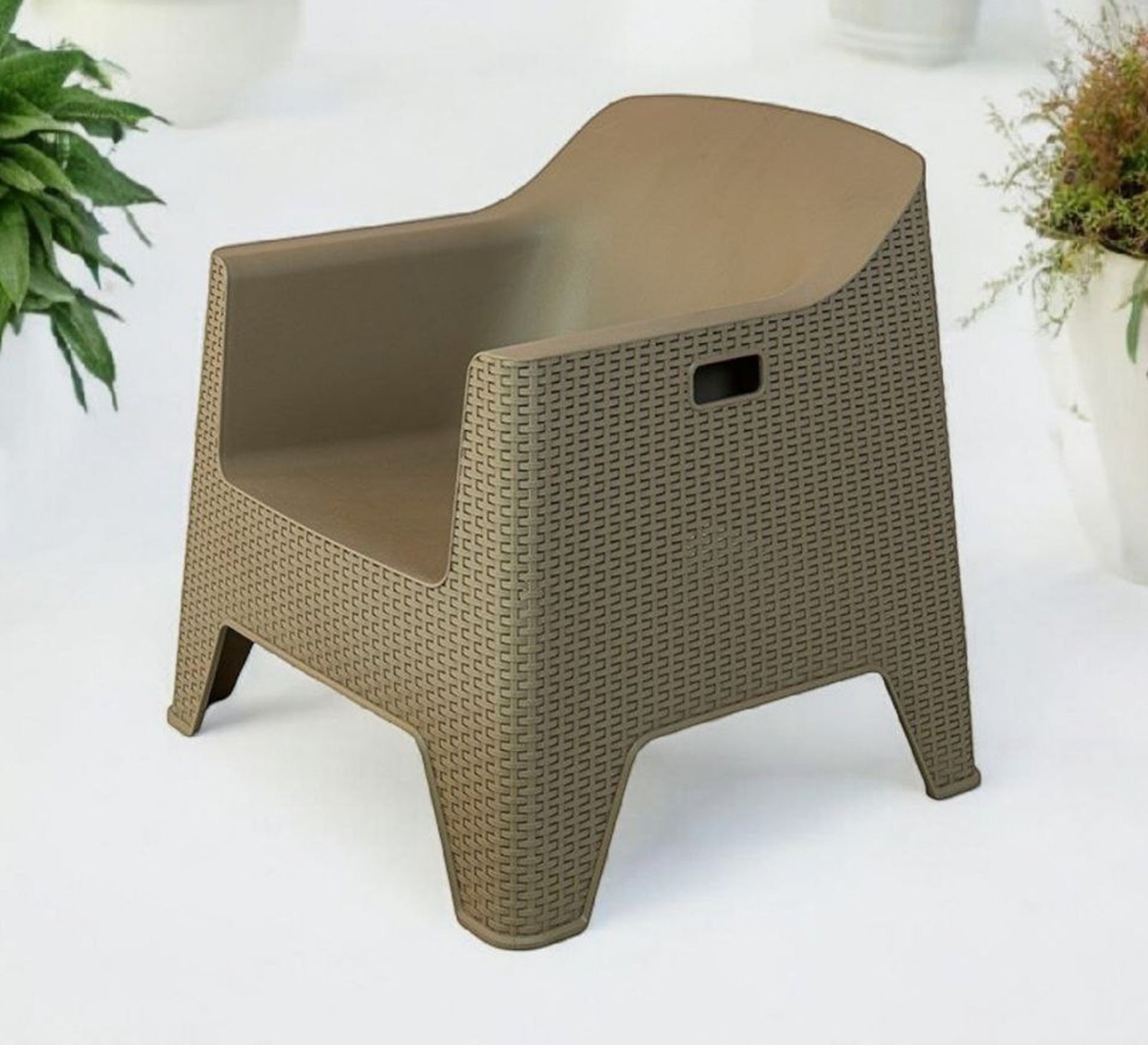 Beige rattan set, stylish, comfortable, and perfect for the patio - Vitrine Furniture - Outdoor Products