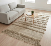 Beige rug with elegant embossed patterns - Vitrine Furniture - Accessories