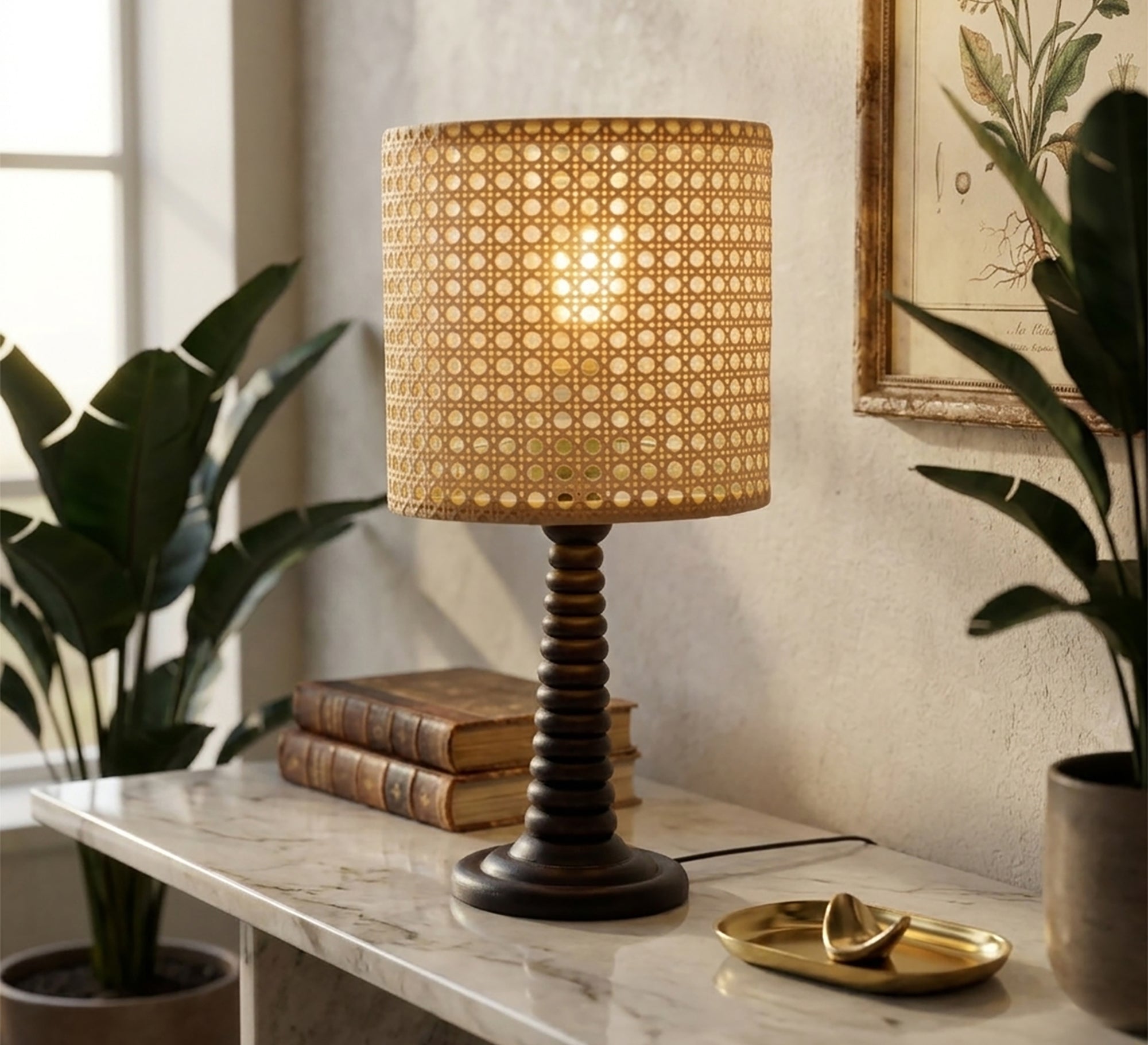 Beige table lamp for soft and quiet lighting - Vitrine Furniture - Table lamps