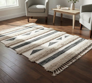 Black and cream triangles rug with raised stripes - Vitrine Furniture - Accessories