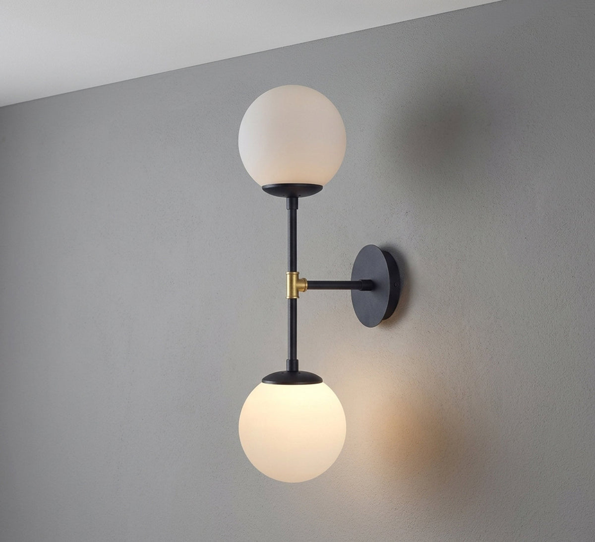 Black and Gold Double Globe Sconce - Vitrine Furniture - Wall Sconce
